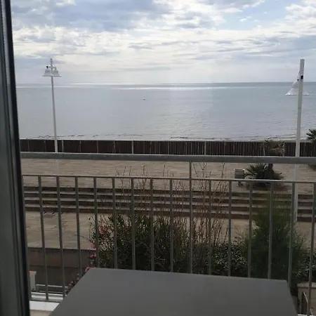 Iris Penzion 4*